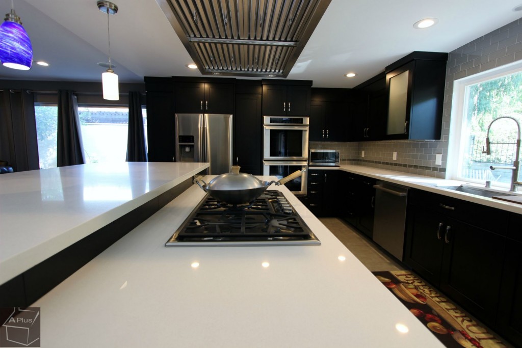 Anaheim Hills Transitional Black and Stainless Steel L-Shaped Kitchen Remodel