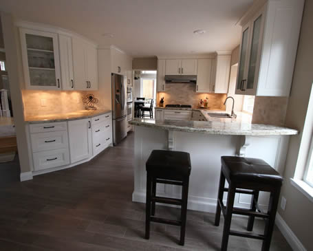 Orange County Luxury Kitchen Cabinets by APlus Interior Design & Remodeling